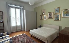 Gambara Apartment